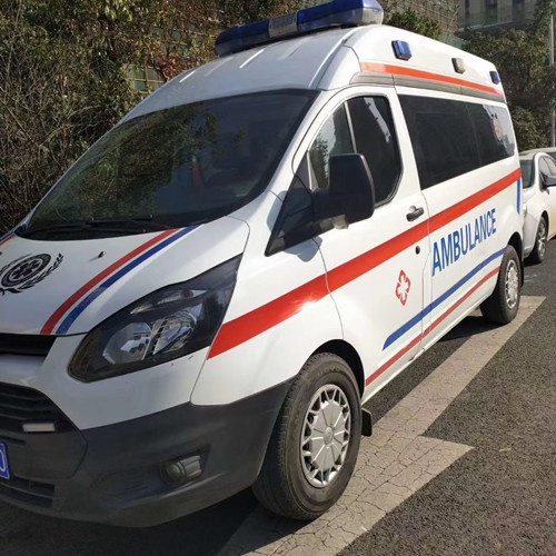 德保品质救护车出租,为您的健康出行负责