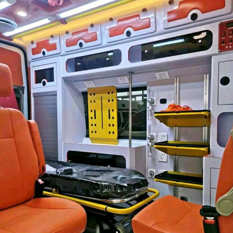 德保长途救护车护送病人租赁价格